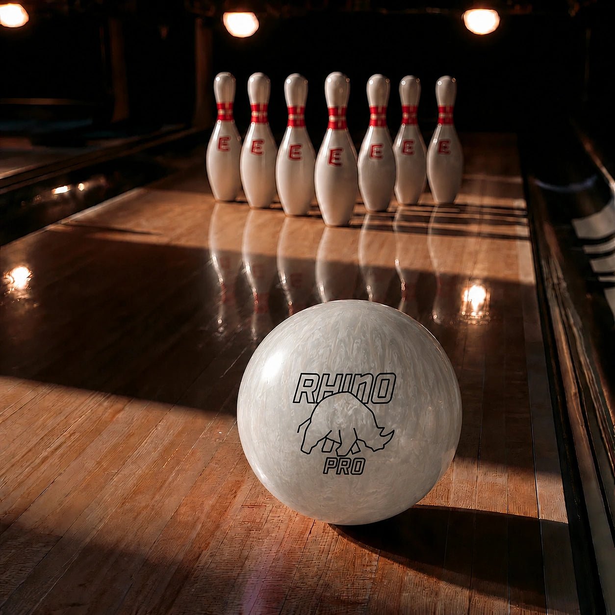 Bal Brunswick Ivory Fusion - Bowling Stars