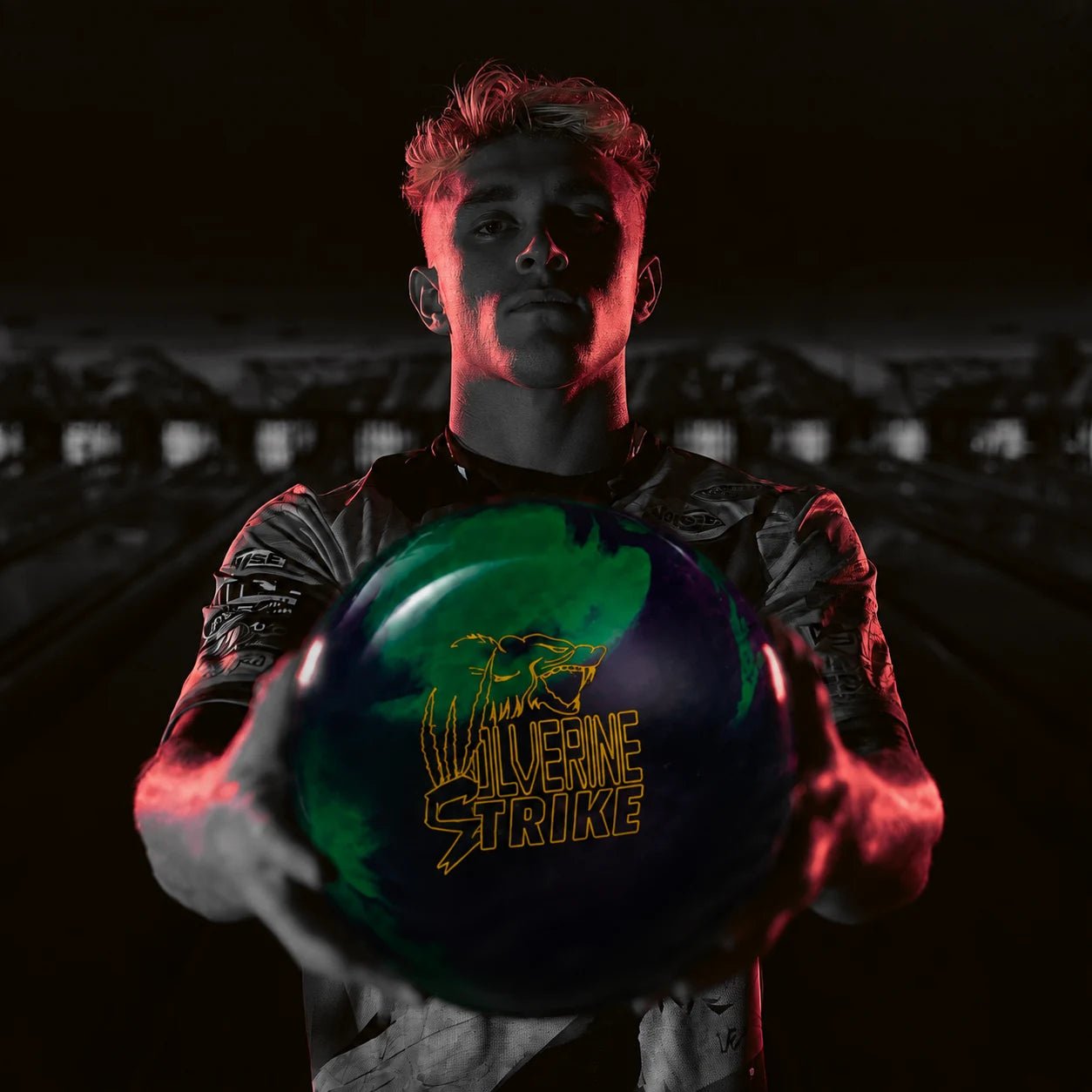 Boule 900 GLOBAL WOLVERINE STRIKE - Bowling Stars