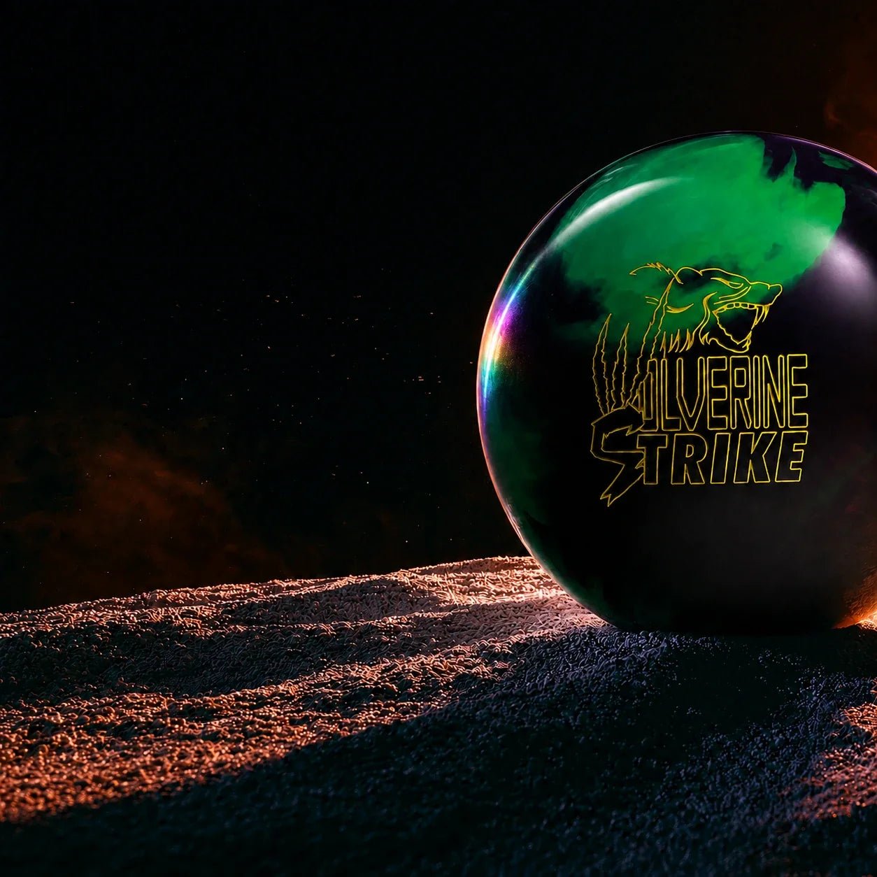 Boule 900 GLOBAL WOLVERINE STRIKE - Bowling Stars
