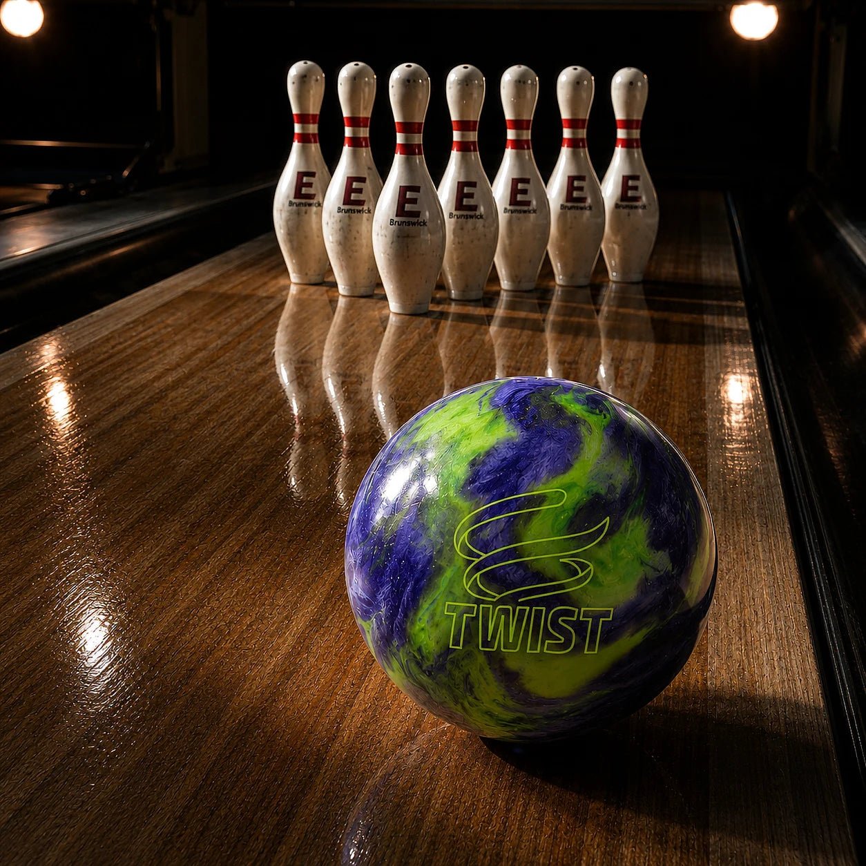 Kula TWIST LAVENDER/LIME BRUNSWICK - Bowling Stars