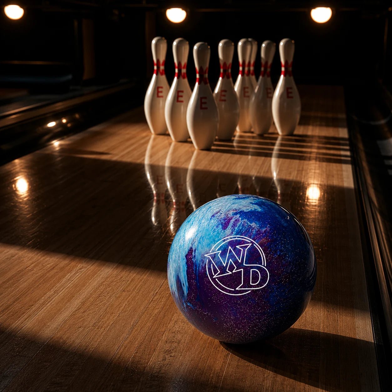 Boule WHITE DOT PEEK-A-BOO BERRY - Bowling Stars