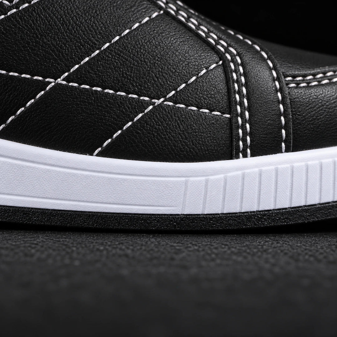 Chaussure bowling Nova Black/White - Bowling Stars