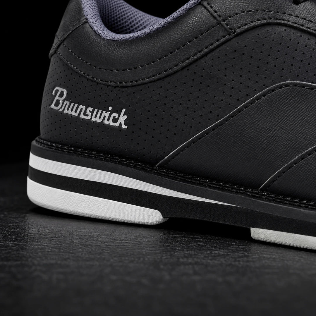 Chaussure de bowling Striker Black Rampage - Bowling Stars
