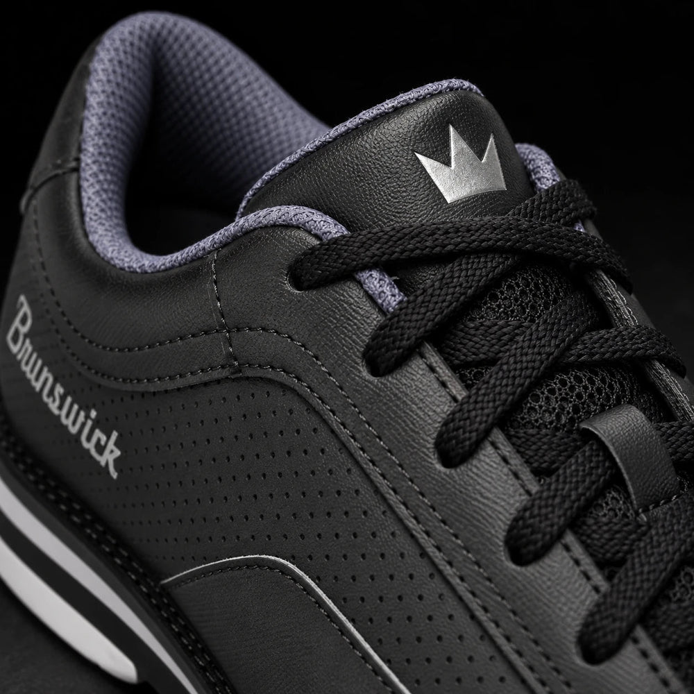 Chaussure de bowling Striker Black Rampage - Bowling Stars