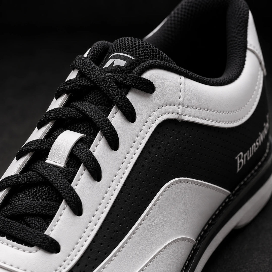 Chaussure de bowling Striker white Rampage - Bowling Stars