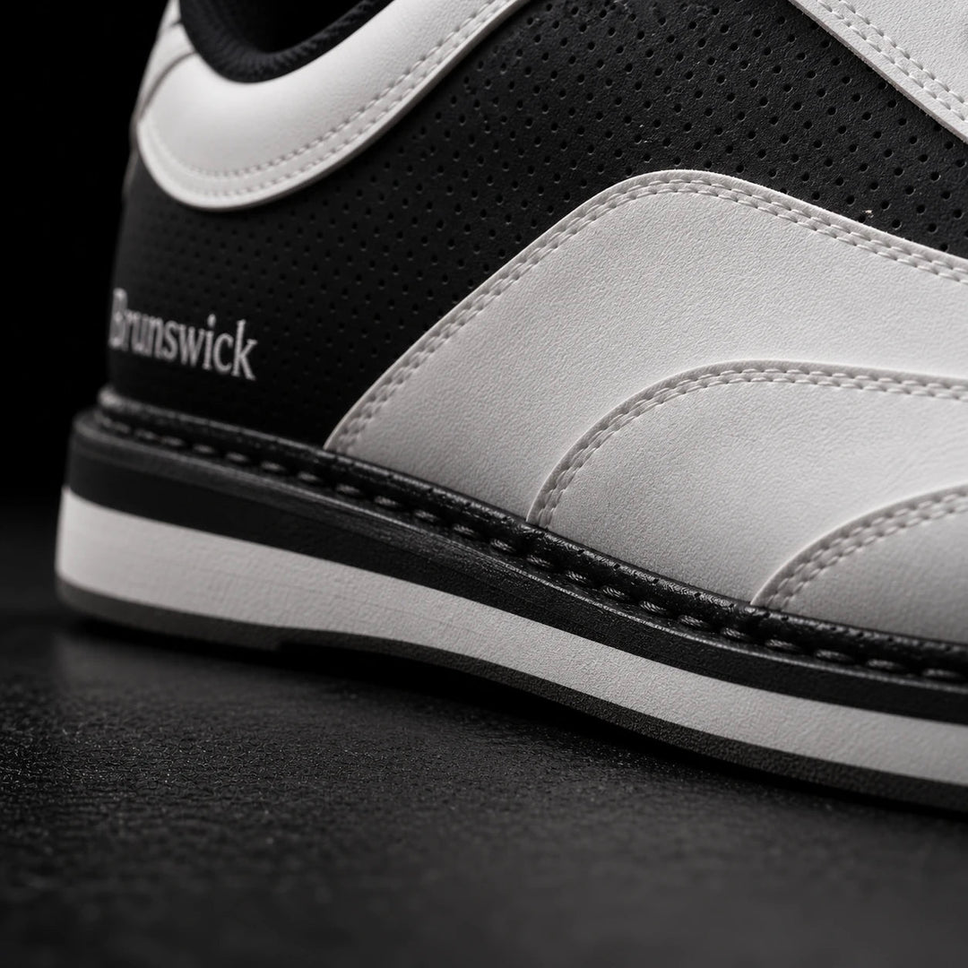 Chaussure de bowling Striker white Rampage - Bowling Stars